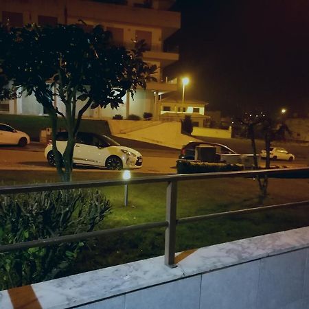 Apartamento Rua Da Amizade フェルゲイラス エクステリア 写真