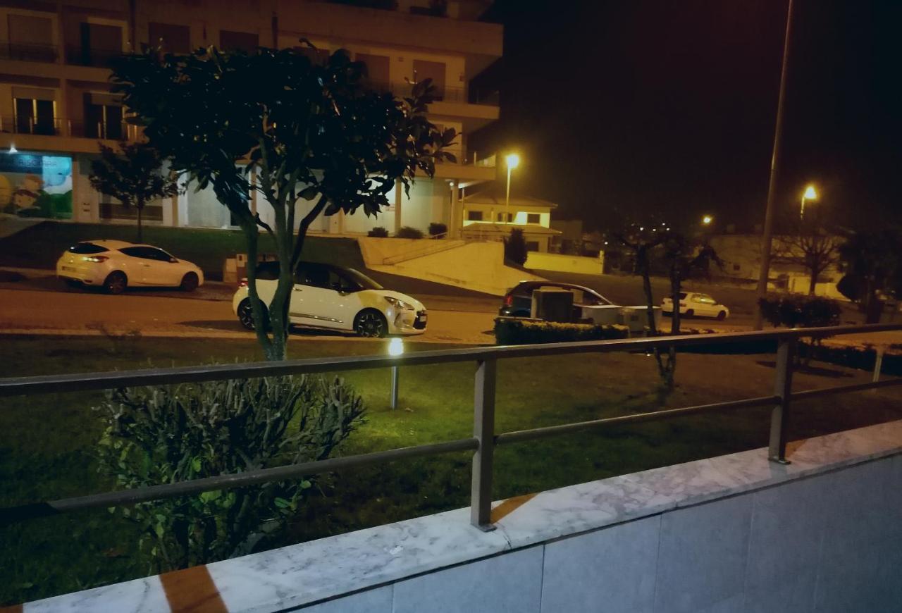 Apartamento Rua Da Amizade フェルゲイラス エクステリア 写真